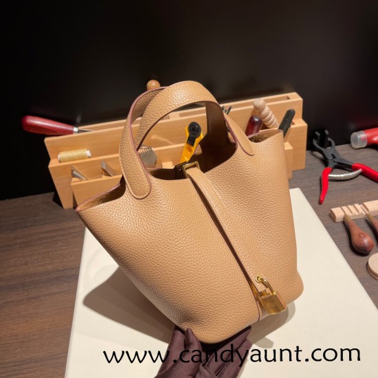 Hermes Picotin Clemence 18cm 0M/Chai Gold Hardware Hermes Picotin Clemence 18cm 0M/Chai Gold Hardware