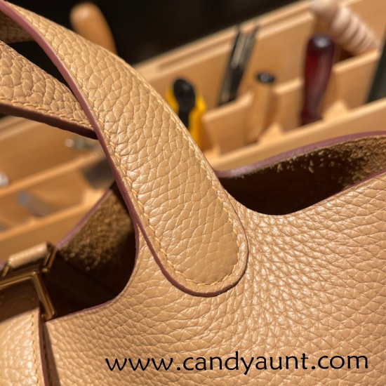 Hermes Picotin Clemence 18cm 0M/Chai Gold Hardware Hermes Picotin Clemence 18cm 0M/Chai Gold Hardware