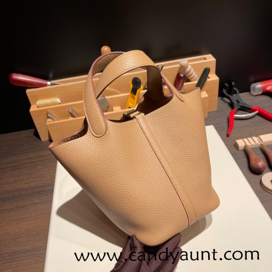 Hermes Picotin Clemence 18cm 0M/Chai Gold Hardware Hermes Picotin Clemence 18cm 0M/Chai Gold Hardware