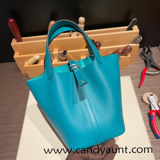 Hermes Picotin Clemence 18cm 7F /Blue Paon Silver Hardware Hermes Picotin Clemence 18cm 7F /Blue Paon Silver Hardware