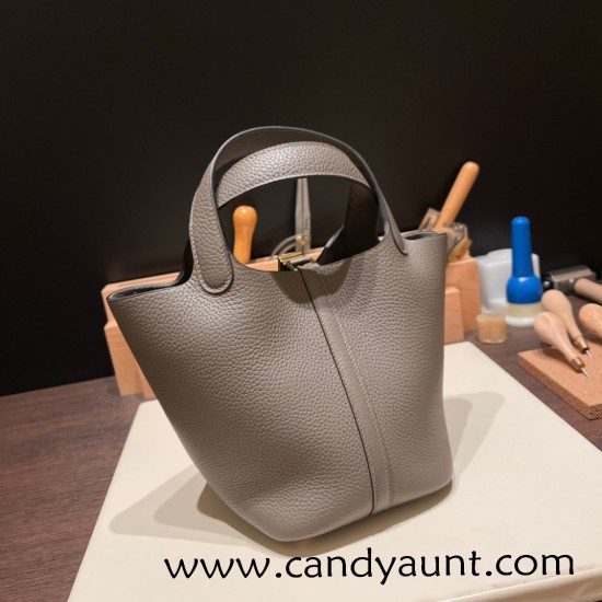 Hermes Picotin Clemence 18cm 8F /Etain Gold Hardware Hermes Picotin Clemence 18cm 8F /Etain Gold Hardware