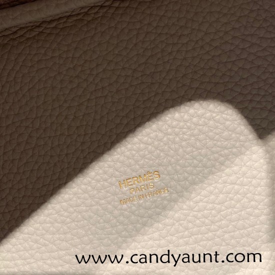 Hermes Picotin Clemence 18cm 08/ Blue Pale Gold Hardware Hermes Picotin Clemence 18cm 08/ Blue Pale Gold Hardware