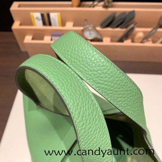 Hermes Picotin Clemence 18cm 3I/Vert Criquet Silver Hardware Hermes Picotin Clemence 18cm 3I/Vert Criquet Silver Hardware