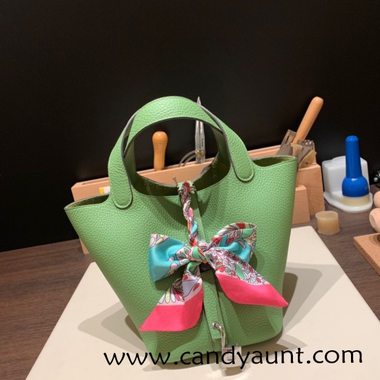 Hermes Picotin Clemence 18cm 3I/Vert Criquet Silver Hardware Hermes Picotin Clemence 18cm 3I/Vert Criquet Silver Hardware
