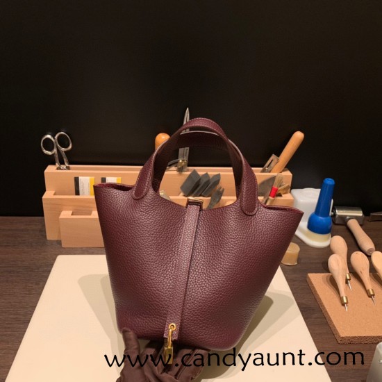 Hermes Picotin Clemence 18cm 0G/ Rouge Sellier Gold Hardware Hermes Picotin Clemence 18cm 0G/ Rouge Sellier Gold Hardware