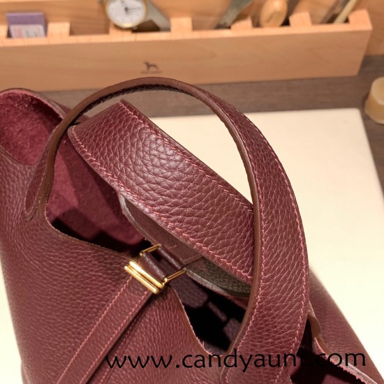 Hermes Picotin Clemence 18cm 0G/ Rouge Sellier Gold Hardware Hermes Picotin Clemence 18cm 0G/ Rouge Sellier Gold Hardware