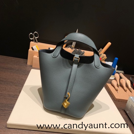 Hermes Picotin Clemence 18cm Y7/ Blue Orage Gold Hardware Hermes Picotin Clemence 18cm Y7/ Blue Orage Gold Hardware