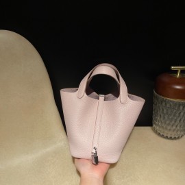 Picotin Lock 18/PM Taurillon Clemence (TC) 09 Mauve Pale 2023 (New Color Launched in Hermes 2022 AW) Silver Hardware Fully Hand-Stitched