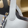 Picotin Lock 18/PM Taurillon Clemence (TC) 7R/Azur Silver Hardware Fully Hand-Stitched