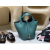 Z6/Malachite Gold Hardware Picotin Lock 18/PM Taurillon Clemence (TC)