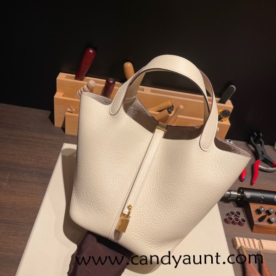 HERMES Picotin Lock 22/MM CLEMENCE I2/Nata Gold Hardware HERMES Picotin Lock 22/MM CLEMENCE I2/Nata Gold Hardware
