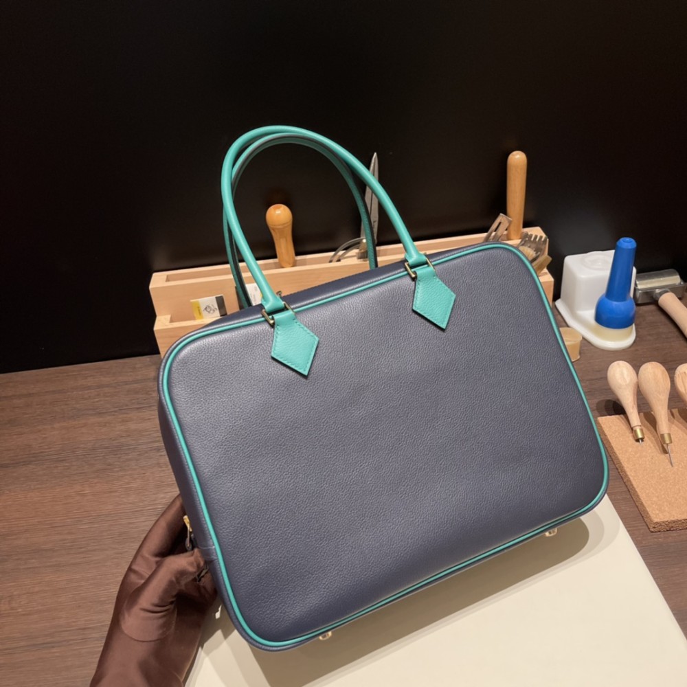 Hermès Plume 32 Evercolor 73/Blue Saphir X Vert Verone Silver Hardware Plume-002 Fully Hand-Stitched