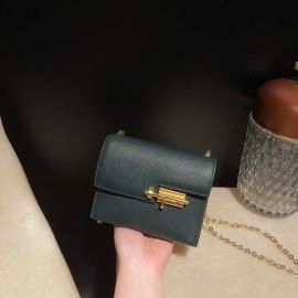 Hermès Verrou Mini 17cm Chevre Mysore 6O/Vert Cypres verrou17-097 Fully Hand-Stitched