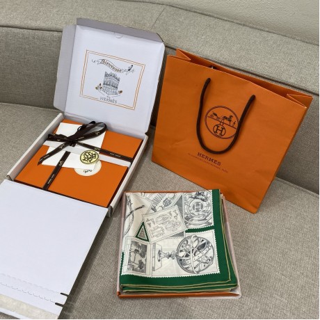 Hermes Hermès Phoo Boo Stamp Collector 90 Scarf