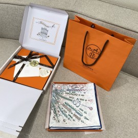 Hermes Hermès Connecting 90 Scarf