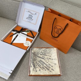 Hermes Hermès Connecting 90 Scarf